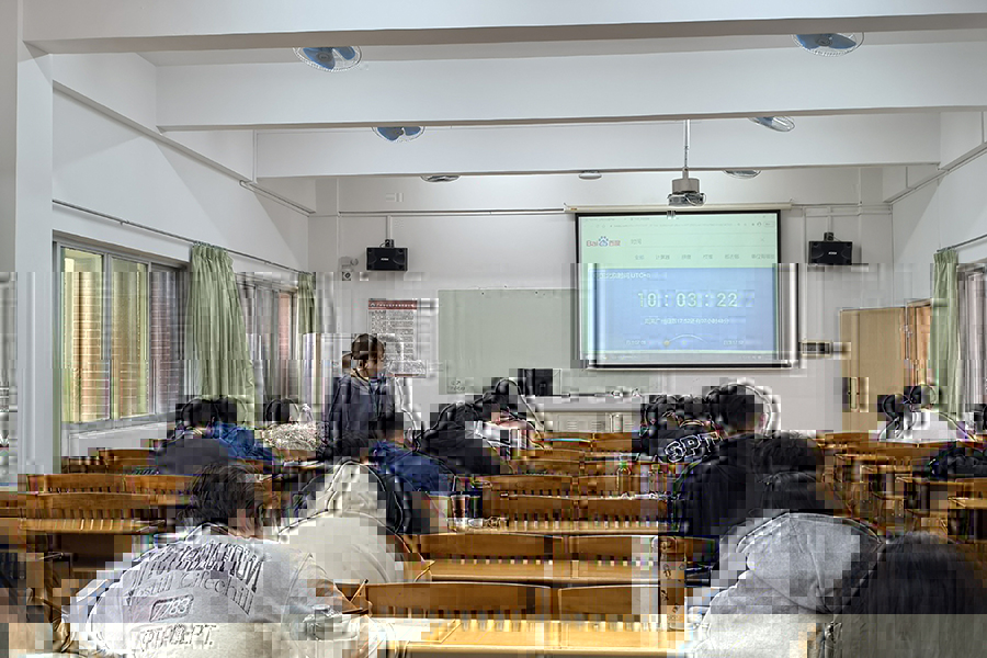 001.jpg
