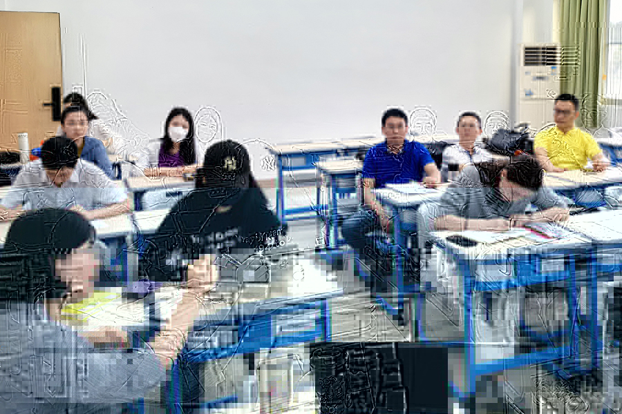 002.jpg