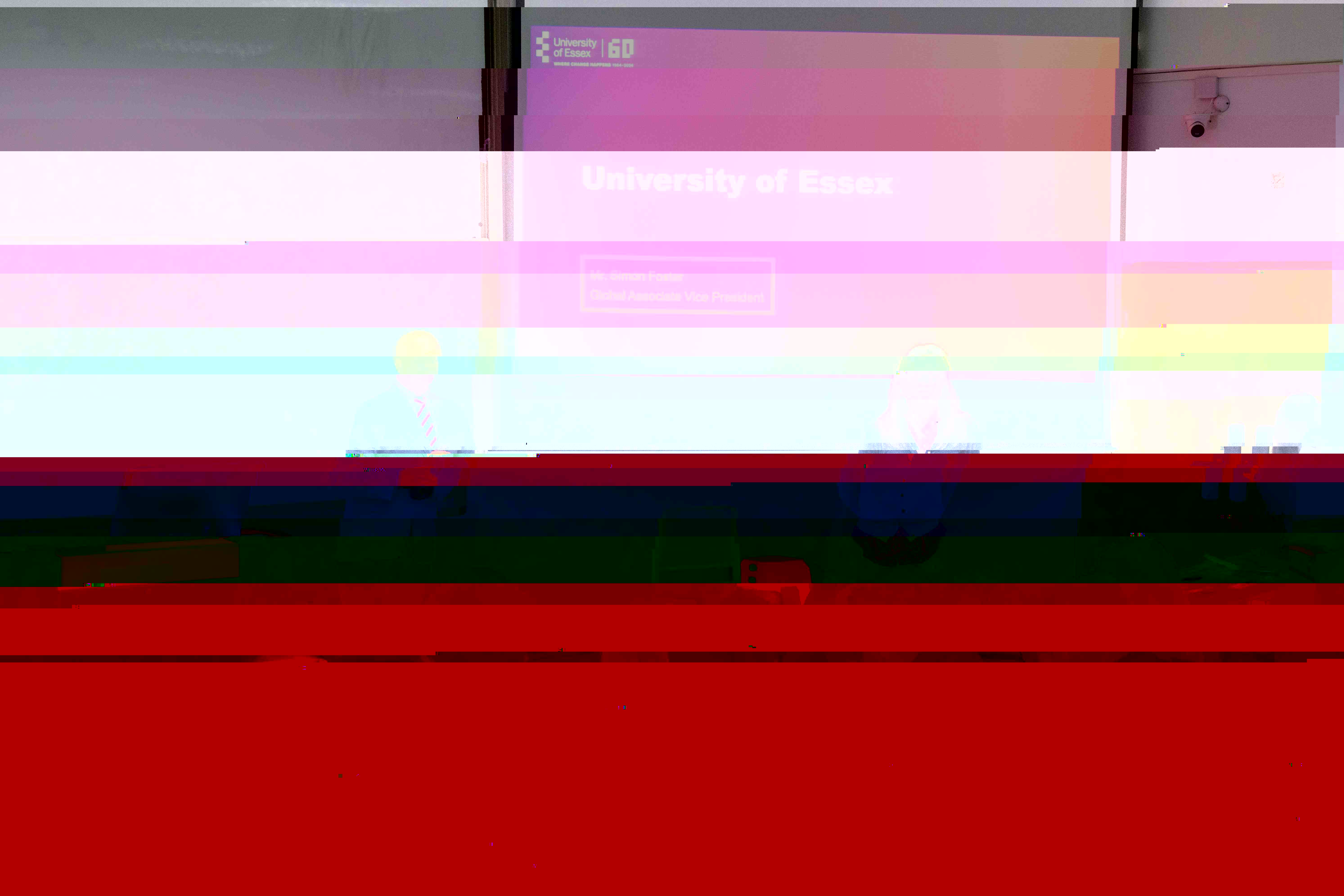 Simon Foster助理副校長和孫聰老師與現場同學互動交流.jpg